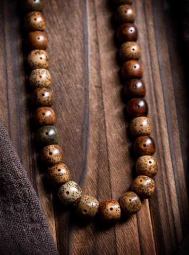 Aged Material Star Moon Bodhi Buddhist Prayer Beads Bracelet with Accessories - 108 Beads