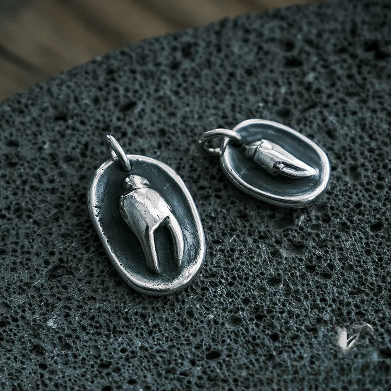 Unique Independent Handmade 999 Pure Silver Coin Charm Pendant Necklace Friends Themed Sterling Silver Jewelry For Retail Silver Jewelry Store