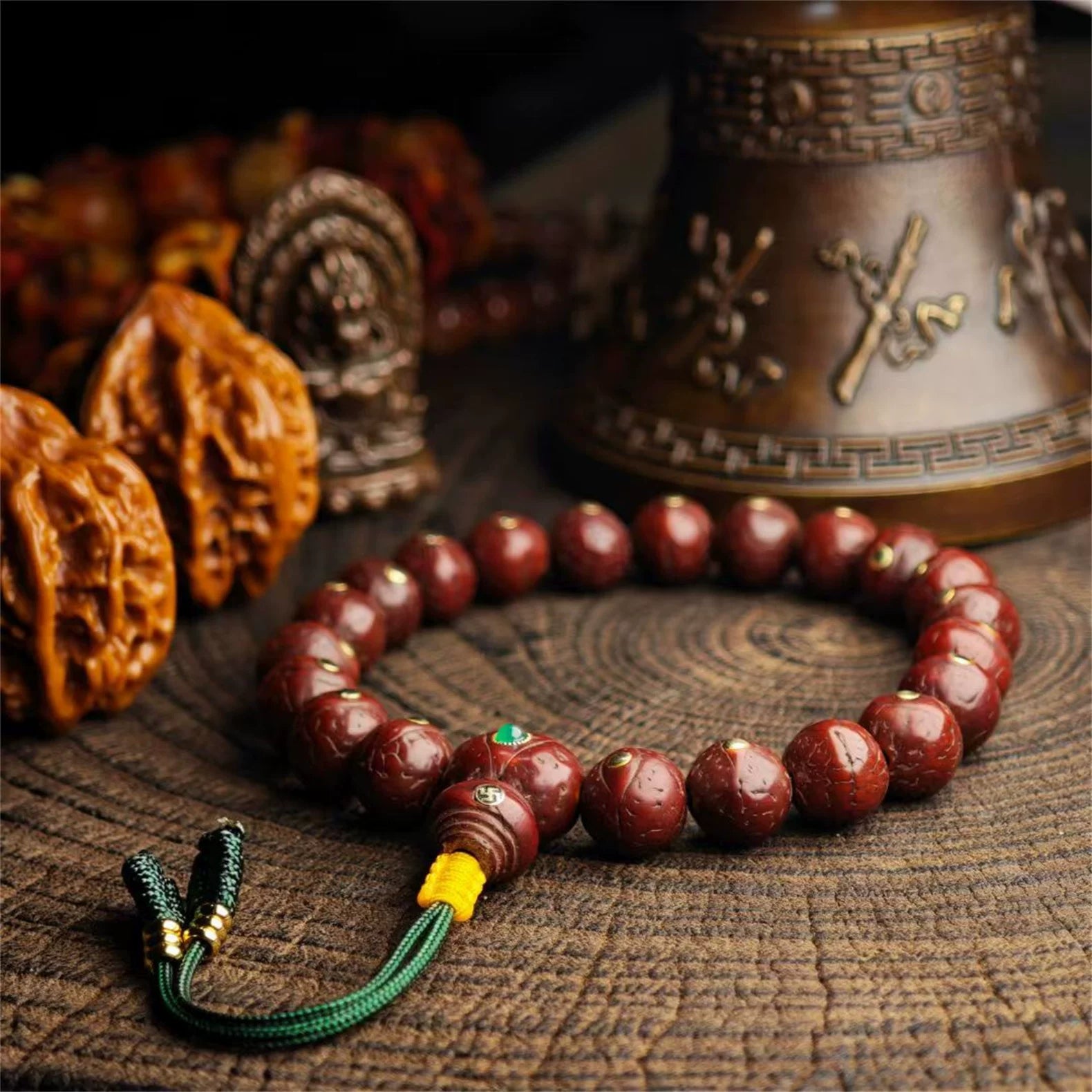 Authentic Nepalese phoenix eye Bodhi Tibetan style inlaid with copper nails, natural small phoenix eye Bodhi bracelet, Buddha beads for men and women