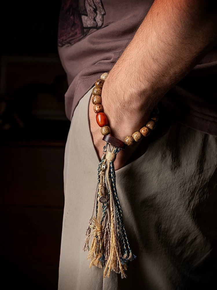 Vintage Aged Star-Moon Bodhi Beads Bracelet Single Layer Tibetan Style Handheld Bracelet with Braided Rope Tassel Old Material Star Moon Bodhi Mala Prayer Beads Wrist Mala