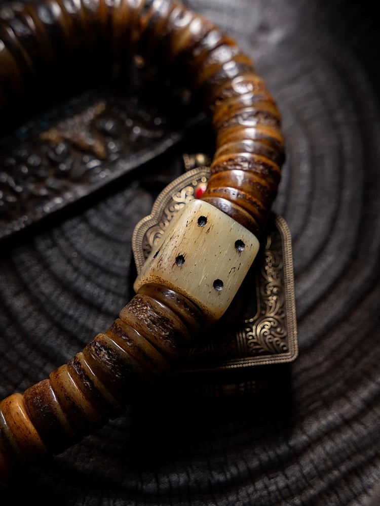Original Handmade Traditional Tibetan Style Old Material Yak Bone Prayer Beads Bracelet Handheld Replicated Spiritual Bone For Playing And Collection