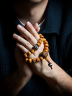 Tibet Natural Yak Bone Mala Beads Bracelet Vintage Hand Carved Skull Mahakala Multiple Wrap Wrist Bracelet Handmade Tibetan Ethnic Meditation Prayer Beads Jewelry for Men and Women