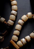 Naturlig primitiv tibetansk stil Yakokse-knoglebedekæde Enkeltløkke armbånd til mænd Autentisk tibetansk Yakokse-knogle buddhistisk meditationsperlearmbånd