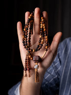 Tibetan Original Design 108 Beads Aged Star-Moon Bodhi Mala Beads Bracelet Handcrafted Buddhist Prayer Rosary Wrist Mala For Meditation Hand Play Jewelry Accessory
