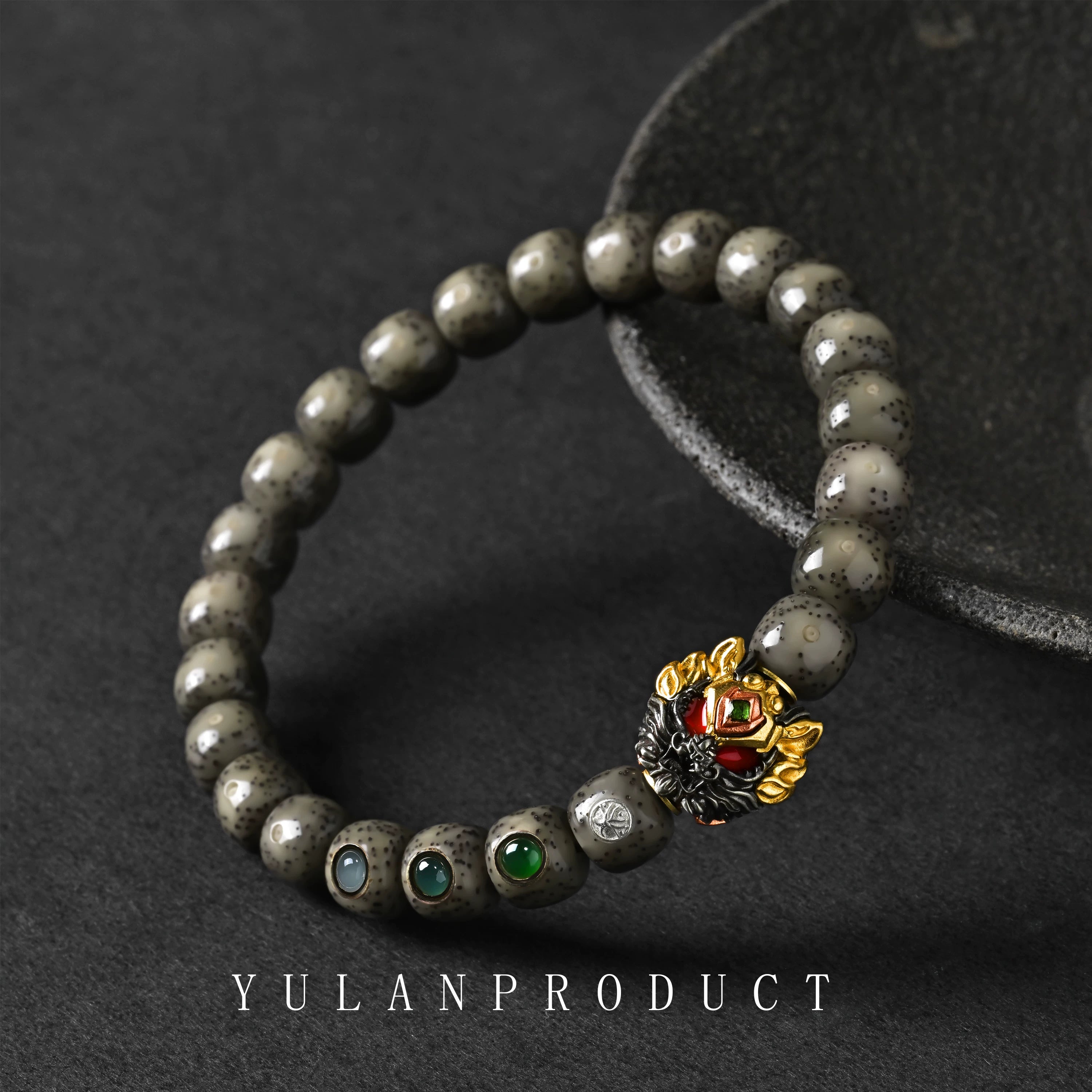 Yulan Wenwan [Xuanwu Town Ku Jianbing] Xingyue Bodhi waxy ice stone jade material 9mm disc play bracelet