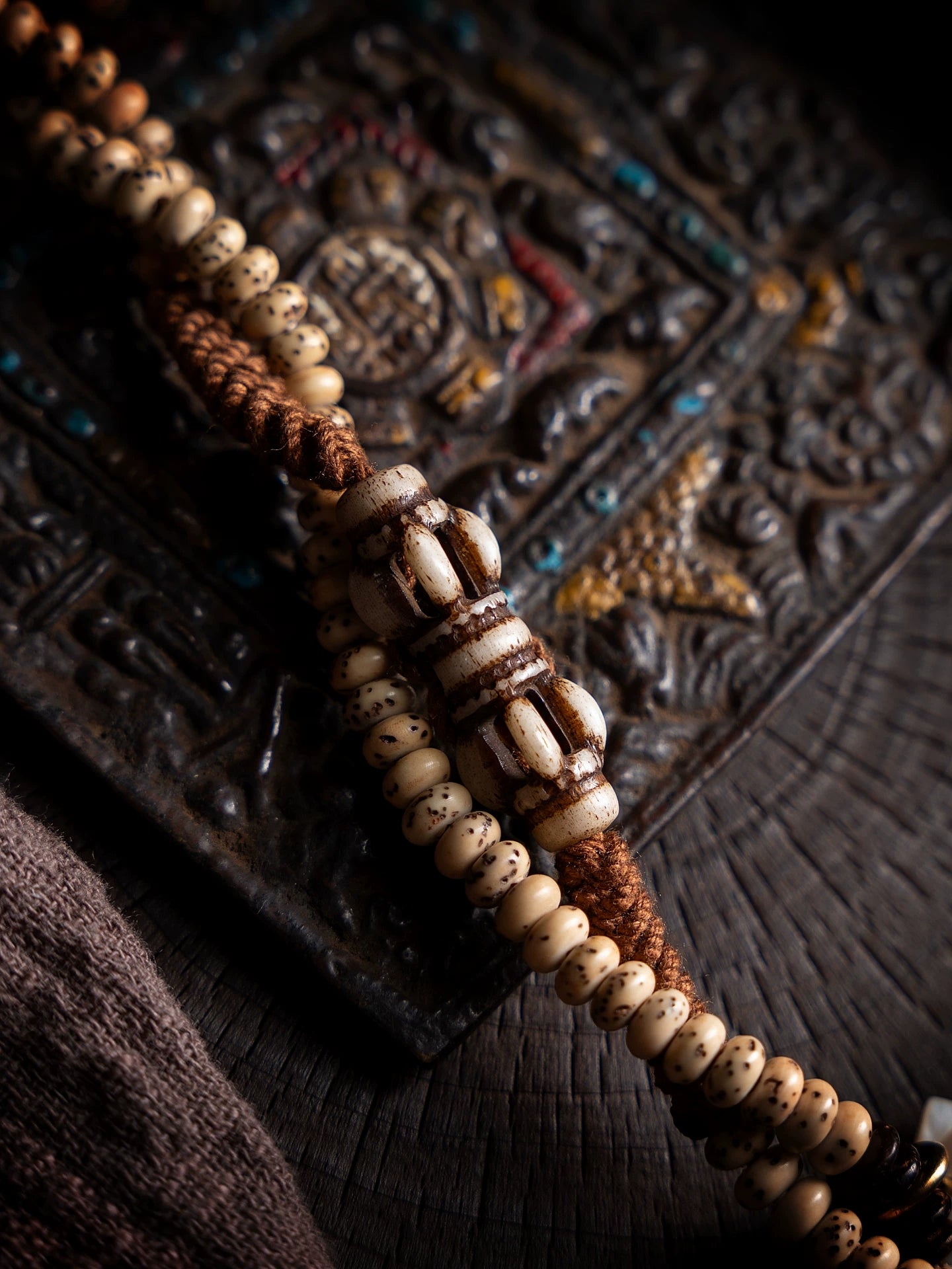 Original Design Hand Woven Tibetan Style Braided Rope 108 Beads Double Strand Bracelet Natural Aged Star-Moon Bodhi Seed Buddhist Mala Prayer Beads Wrist Bracelet