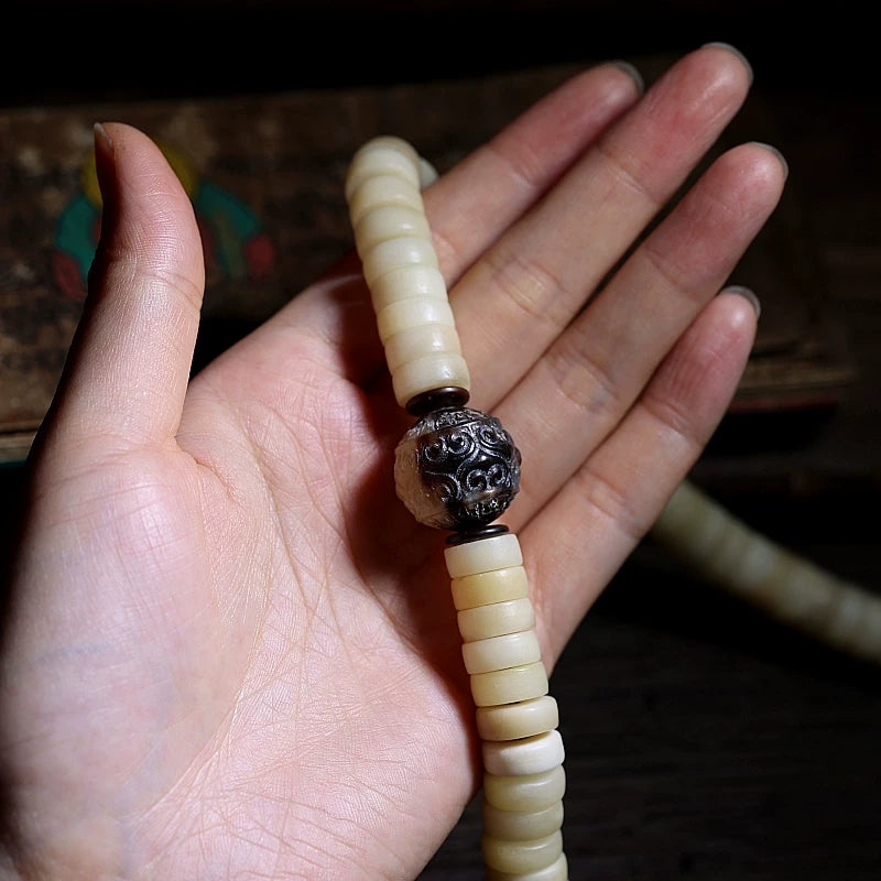 Tibetan Yak Bone 108 Beads Mala Prayer Bracelet For Men Hand Playable Tibetan Style Yak Horn Bone Mala Beads Bracelet Vintage 108 Beads Buddhist Rosary Wrist Bangle Men's Meditation Handheld Prayer Beads