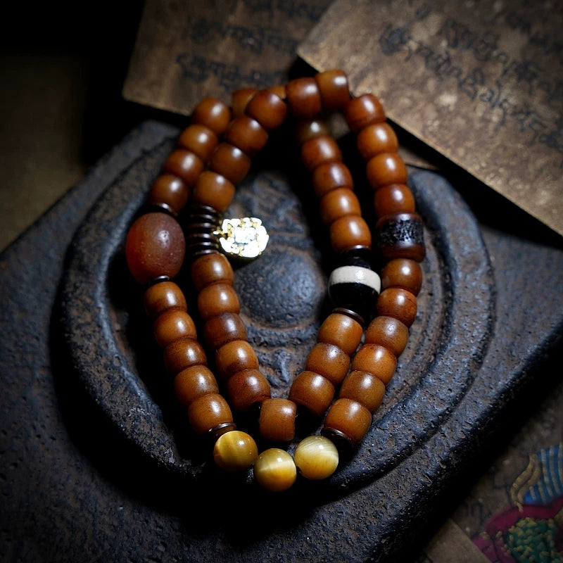 Tibet Natural Old Yak Bone Beads Prayer Mala Bracelet Handcrafted Tibetan Style Double Layer Yak Bone Bracelet for Men and Women Couples Spiritual Meditation Jewelry