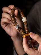 Original Handmade Traditional Tibetan Style Old Material Yak Bone Prayer Beads Bracelet Handheld Replicated Spiritual Bone For Playing And Collection